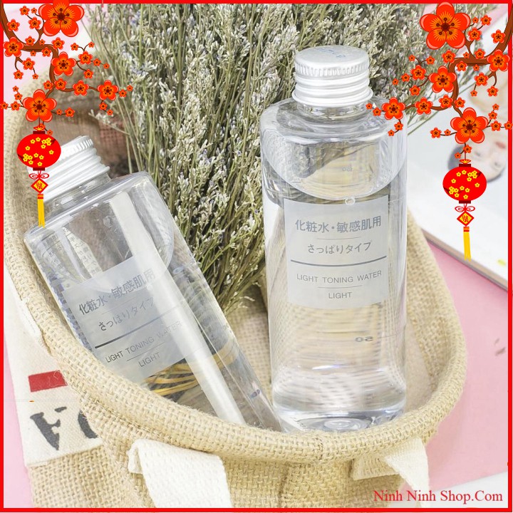 Nước hoa hồng - Muji Light Toning Water Light Moisture Nhật Bản