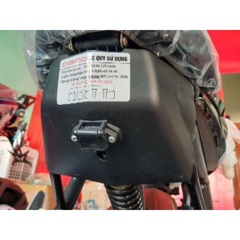 nhựa cắm sạc xmen