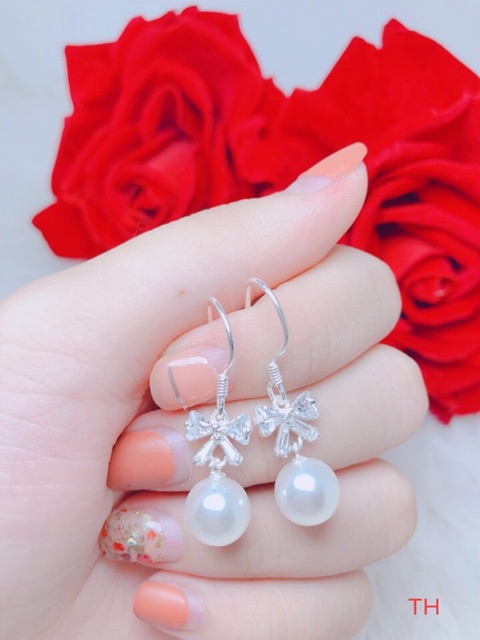 BÔNG TAI TRAI NƠ ĐÁ CHUẨN BẠC TA