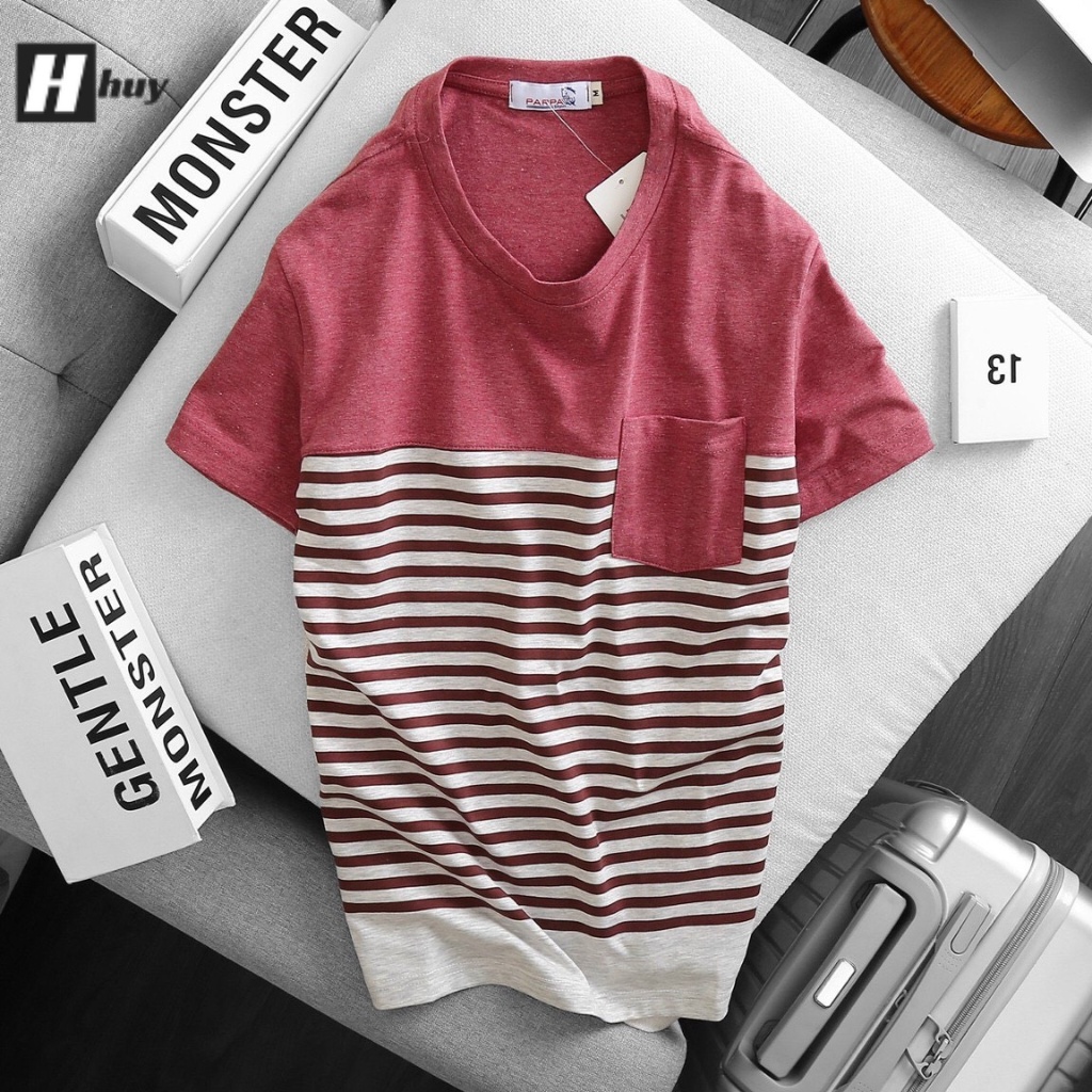 Áo thun nam cổ tròn phối túi, in họa tiết kẻ sọc, vải cotton, form oversize co giãn thoải mái