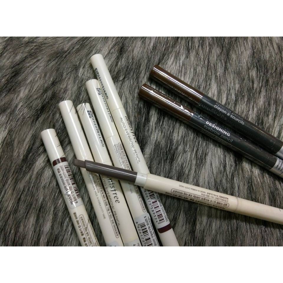 Chì kẻ mày Innisfree Auto Eyebrown Pencil (bản mới vỏ đen)