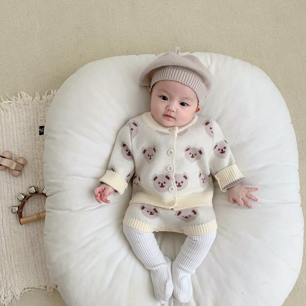Bộ Áo Liền Quần Họa Tiết Gấu Dễ Thương Thời Trang Mùa Đông Cho Bé Từ 0-3 Tuổi