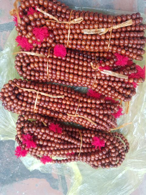 Vòng tràng hạt tròn 10 li gỗ hương 108 hạt