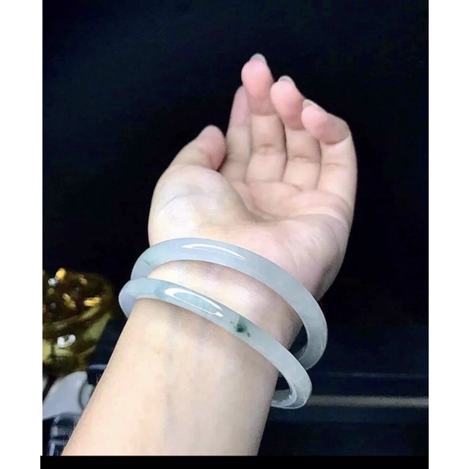 Vòng cặp đá màu khói cẩm thach