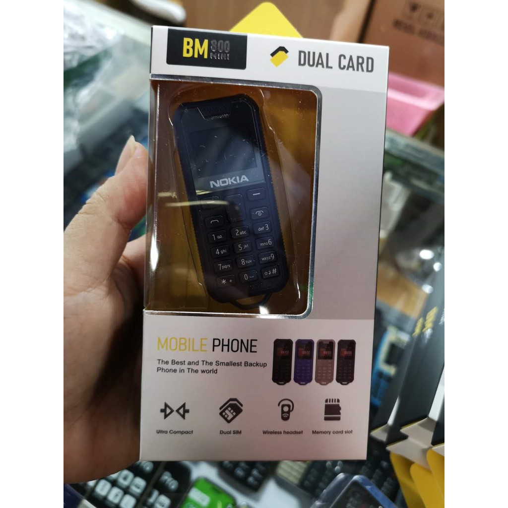 Điện thoại Mini BM800 Pro 2 sim 2 sóng kèm 1 khe cắm thẻ nhớ