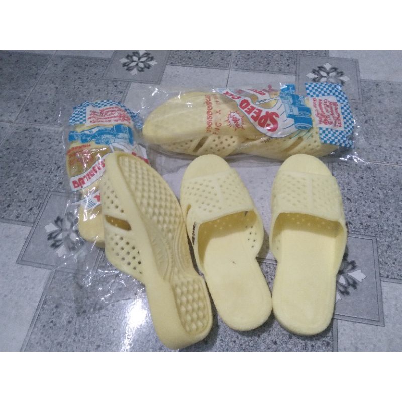 Dép nhựa dép tổ ong A1 siêu dày (Đế 3,7cm) - Màu kem, trắng
