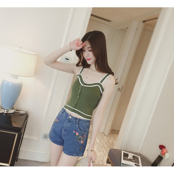 Thanh lý Áo 2 dây Croptop cá tính