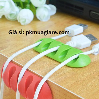 Dụng cụ cố định dây cáp sạc