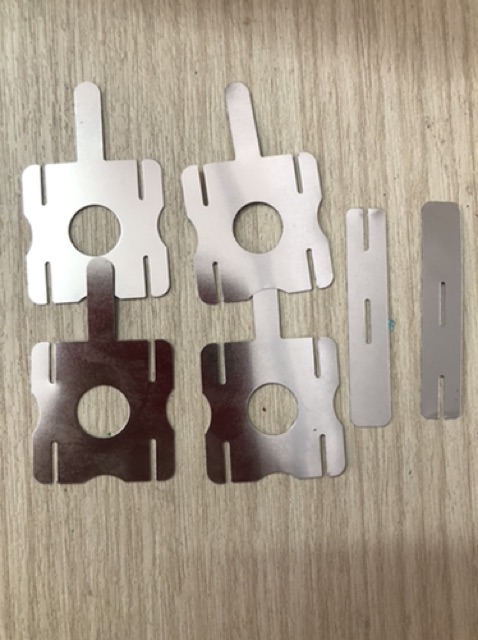 Vỏ pin in Makita 4.0Ah 14.4V đẹp và in sắc nét
