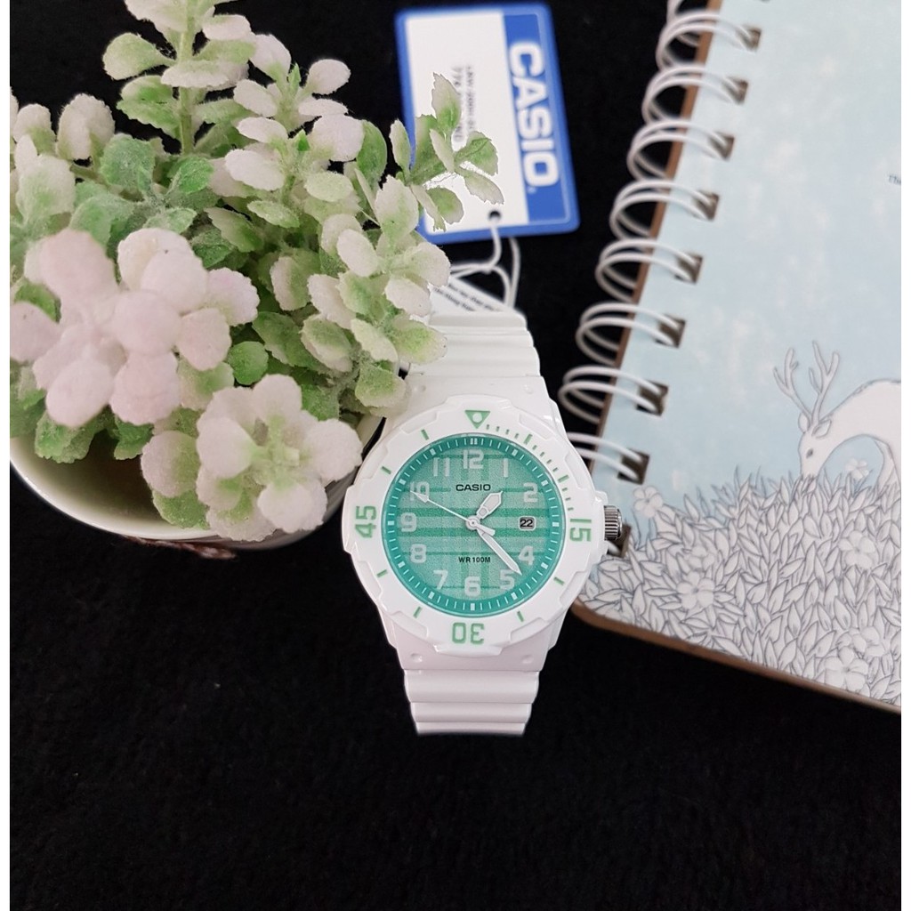 Đồng hồ nữ Casio LRW-200H-3CVDF dây nhựa