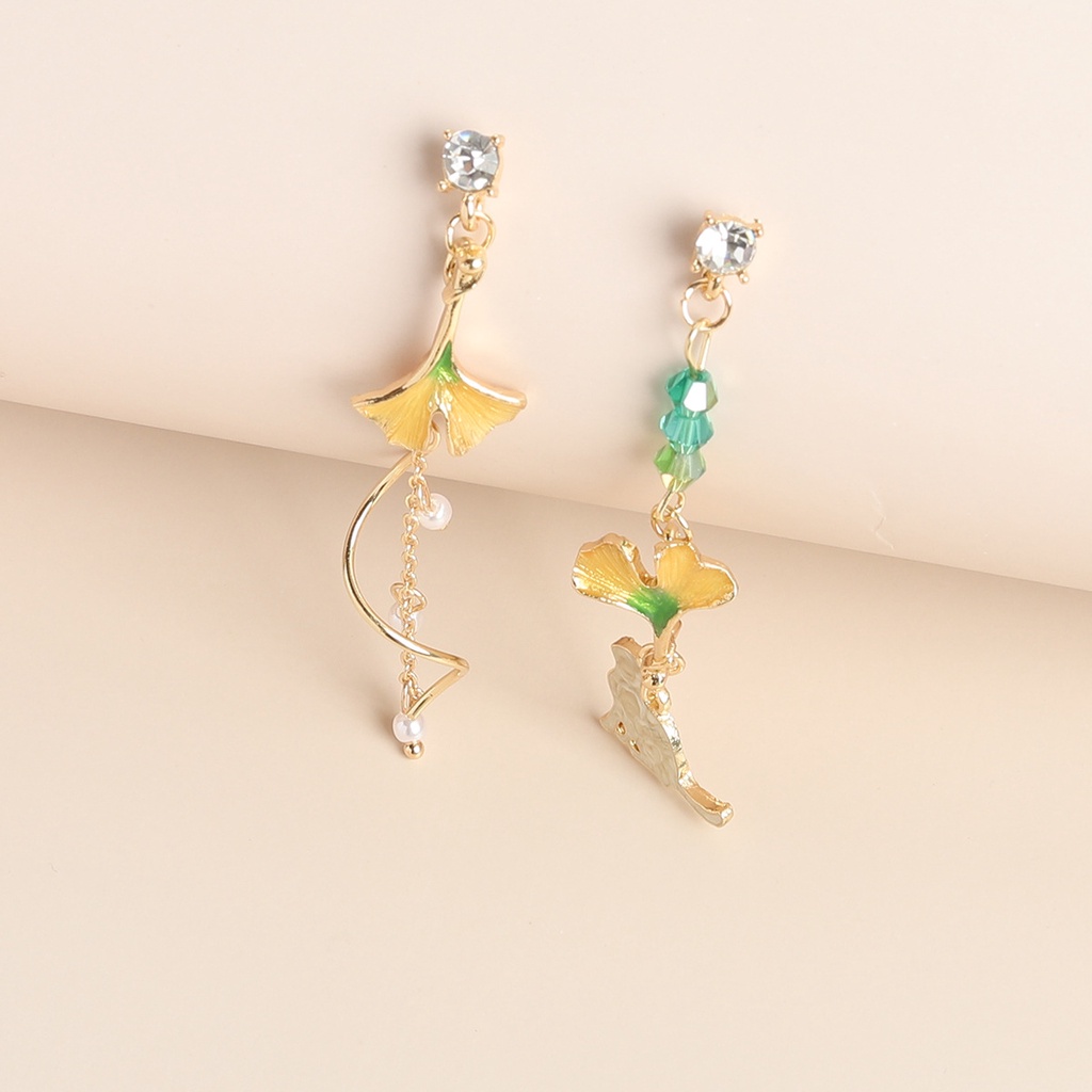 Bông tai hoa anh đào siêu mỏng không đối xứng phối tua rua ngọt ngào