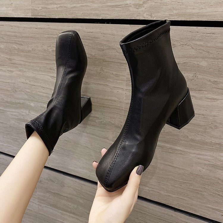 Giày bót mềm đế thấp màu trơn độ co giãn tốt thời trang sành điệu cho nữ | BigBuy360 - bigbuy360.vn