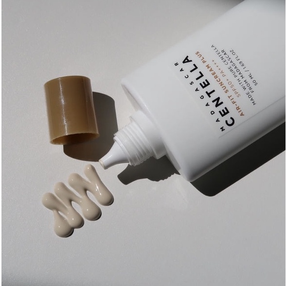 Kem chống nắng Skin1004 Madagascar Centella Air-Fit Suncream Plus 50ml