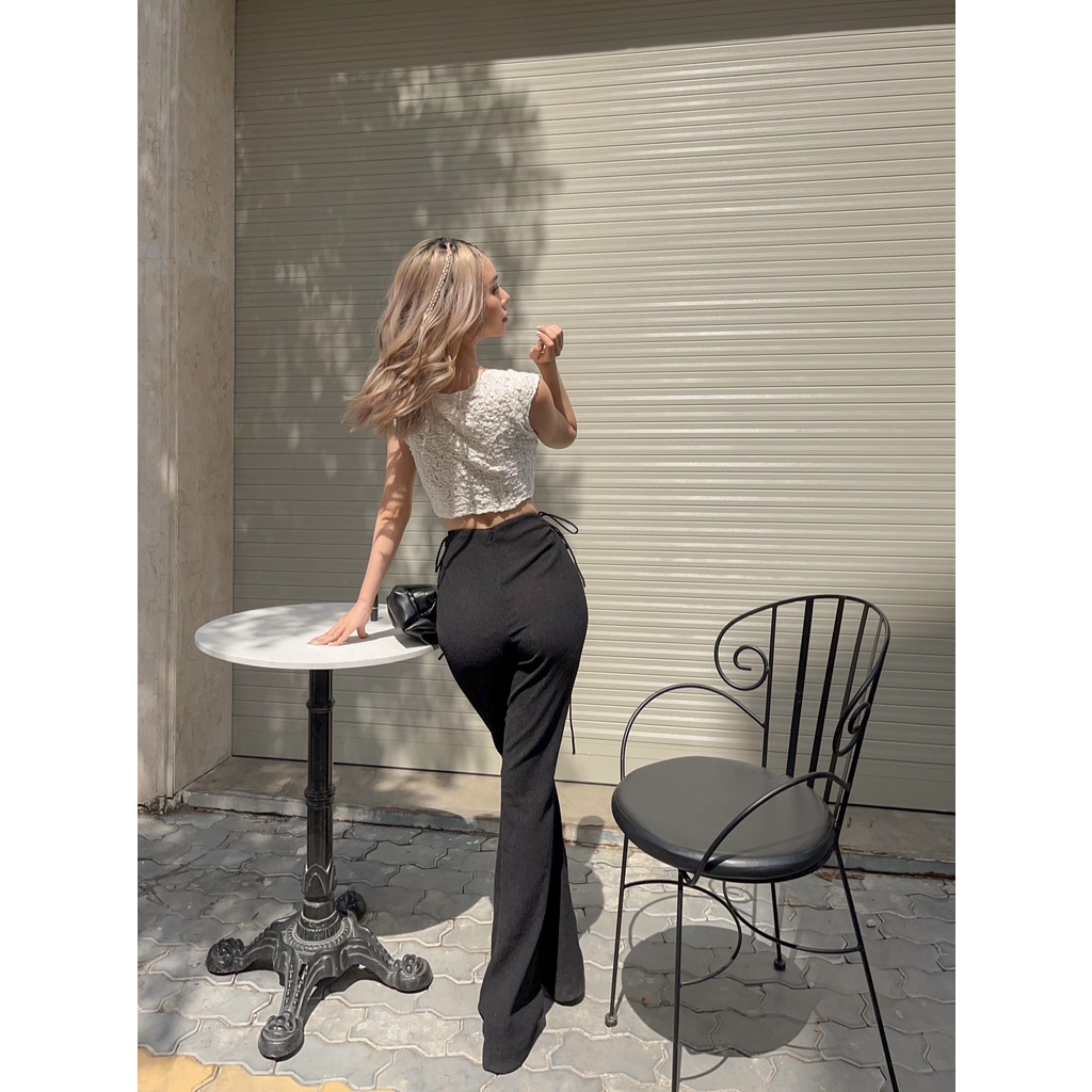Áo croptop ren nhún cột 2 nơ AURA TOP - Tipblu
