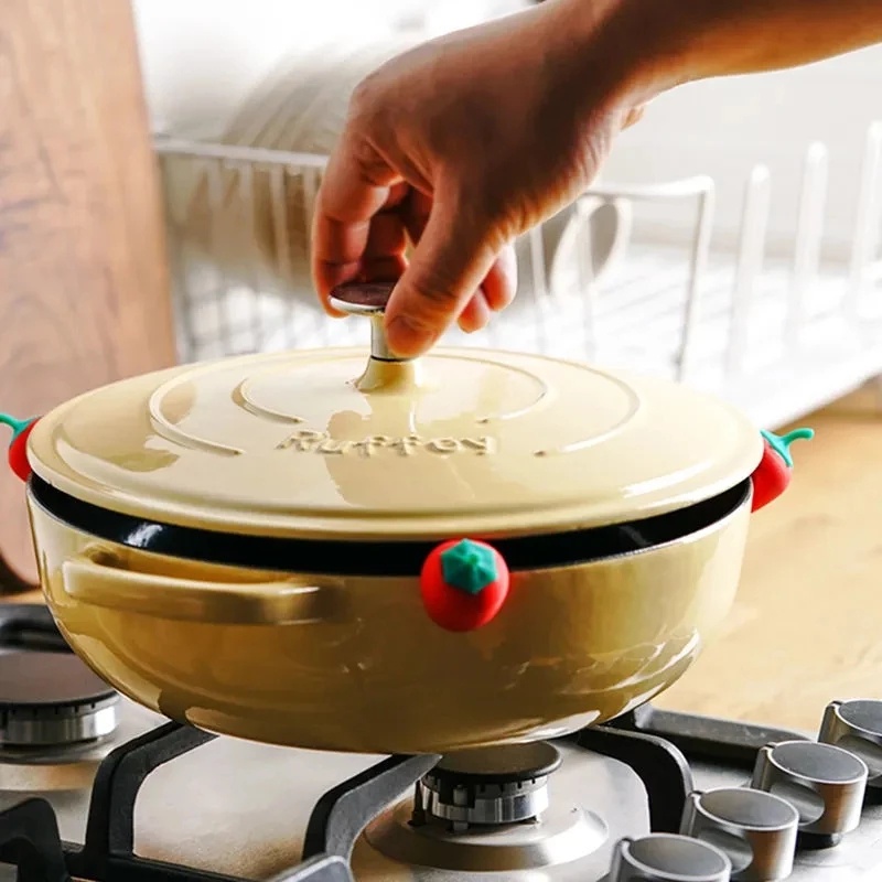 Nắp Silicone Đậy Nồi Chống Tràn Hình Củ Cà Rốt Sáng Tạo