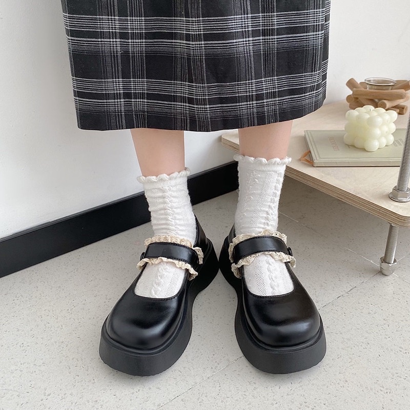 Giày búp bê lolita hai màu trắng đen đi học đế đen phong cách ulzzang cao cấp BRATINA GD010
