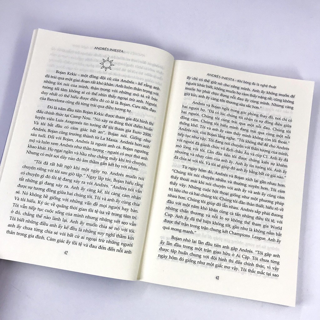 Sách - Andrés Iniesta The Artist – Khi bóng đá là nghệ thuật | BigBuy360 - bigbuy360.vn