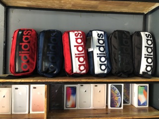 Túi đeo chéo adidas