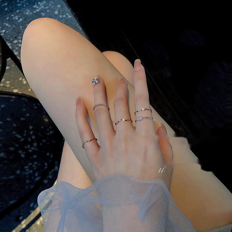 Bộ Nhẫn Đính Ngọc Trai Sang Trọng Cá Tính Hợp Thời Trang