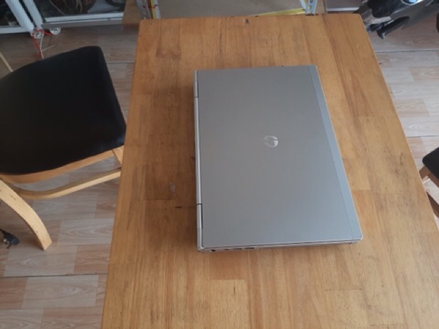 laptop HP 8460P core i5 2520M