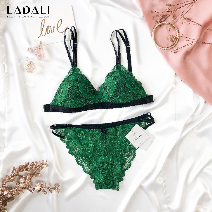 Áo Ngực Bra 2 Dây Ren Cao Cấp - Bộ Đồ Lót Không Gọng Độc Đáo Màu Xanh Rêu | BigBuy360 - bigbuy360.vn