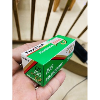 Film 120 - Fuji SUPER G 100 Bảo quản tốt date 2011
