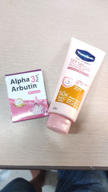 Combo Dưỡng Thể và Kích Trắng Chống Nắng SPF 50PA+++ Siêu Hiệu Quả