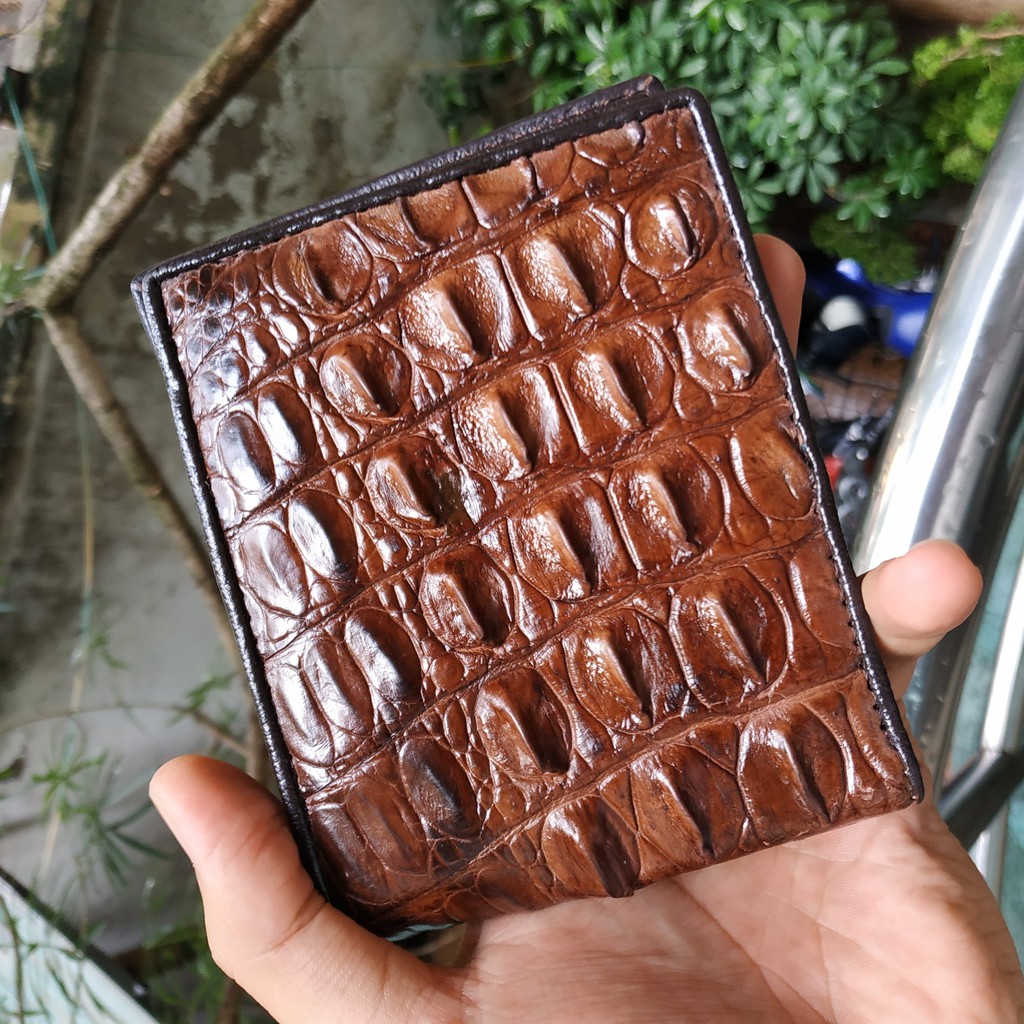 Ví Nam da cá sấu Thái Lan cao cấp mệnh Mộc