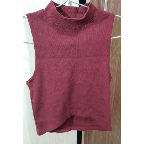 áo tanktop cổ lọ f21