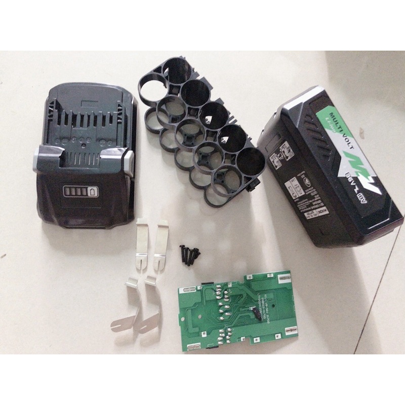 Vỏ mạch hitachi 36v. mạch nhận sạc zin, vỏ chứa 10cell 21700