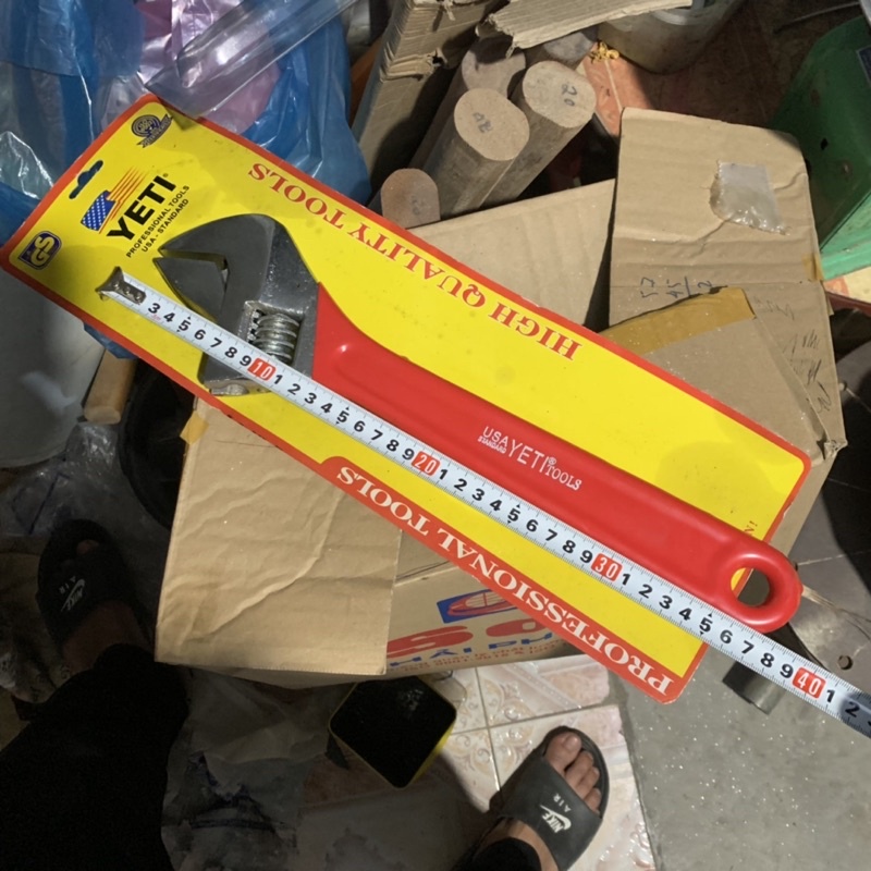 Mỏ lết loại siêu to