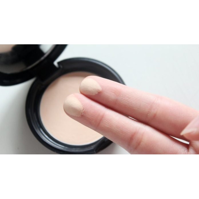 Phấn phủ Eglips Blur Powder Pact