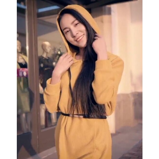 Thắt Lưng Da Khóa Kim Loại Mạ Vàng Sang Trọng Cho Nữ