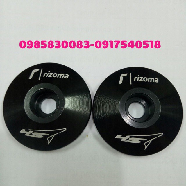 Nút bịt gương Rizoma loại lớn hàng đẹp cho SH 2017-2019 (giá 1 đôi).