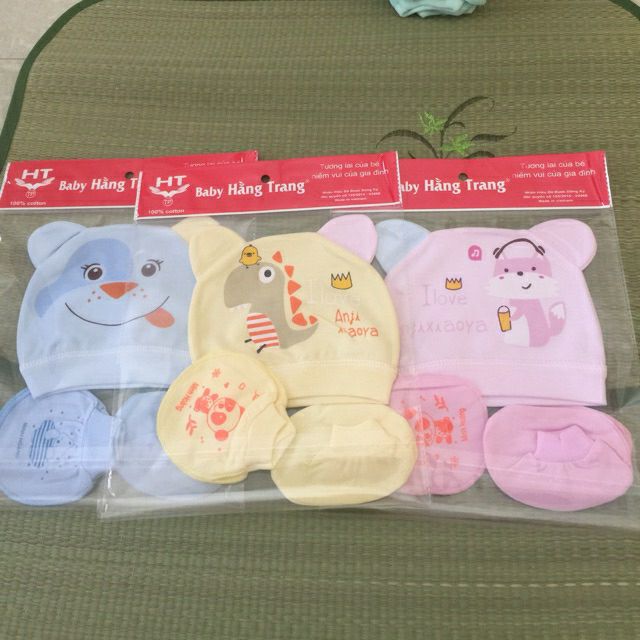 Bộ mũ và bao tay chân đẹp