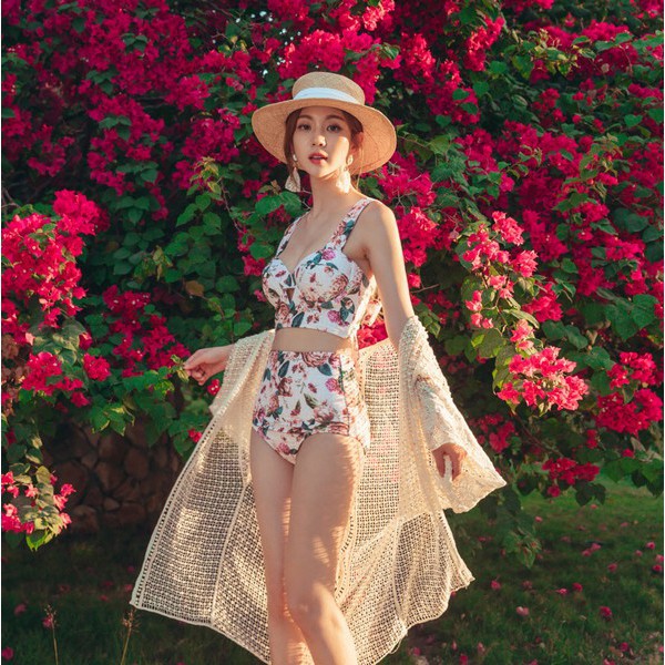 Bộ bikini 2 mảnh họa tiết hoa mùa hè BK03