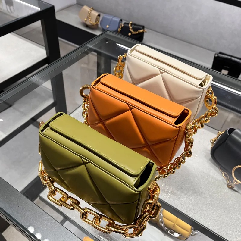 Cnk new CK2-50270926 20671366 Túi Xách Hình Vuông Nhỏ Gọn Phối Dây Xích Thời Trang Cho Nữ