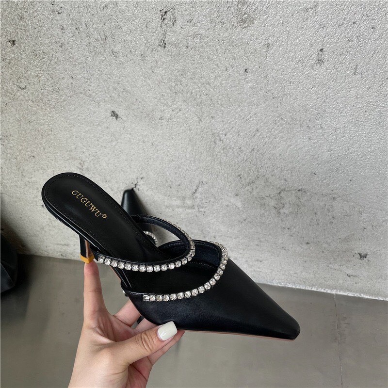 Guốc Sục Quai Đá