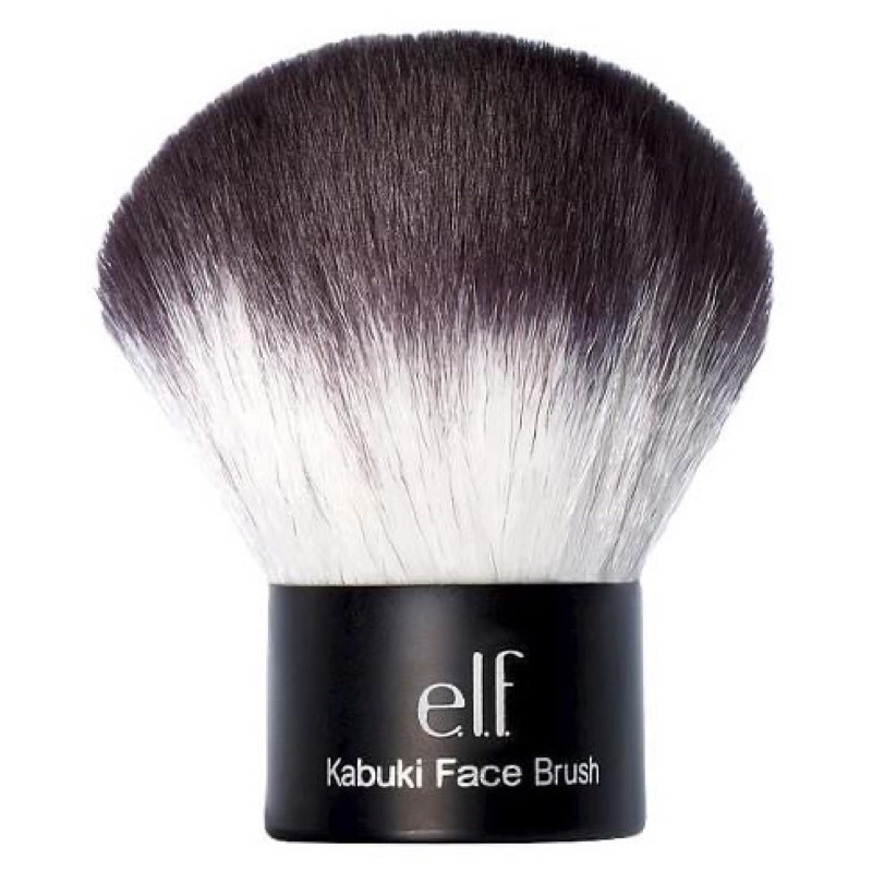 Cọ Kabuki Brush của nhà E.L.F rất hữu dụng cho makeup