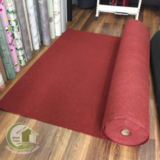 Thảm nỉ trải sàn màu đỏ đô 1m²