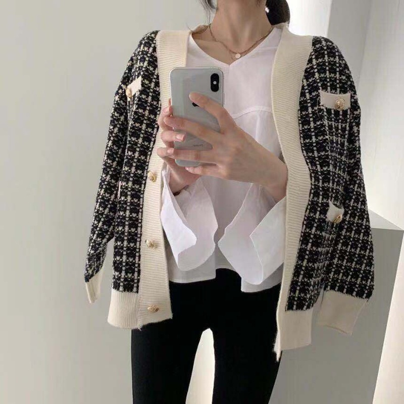 Áo khoác len dài tay họa tiết ca rô phong cách Hàn Quốc cho nữ