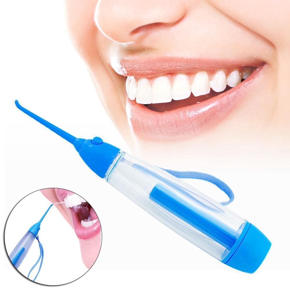 Máy phun nước làm sạch răng tiện dụng
