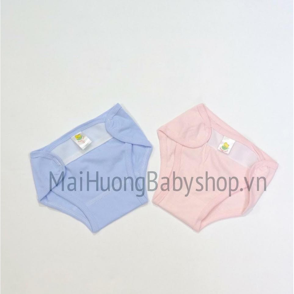 Quần đóng bỉm baby leo