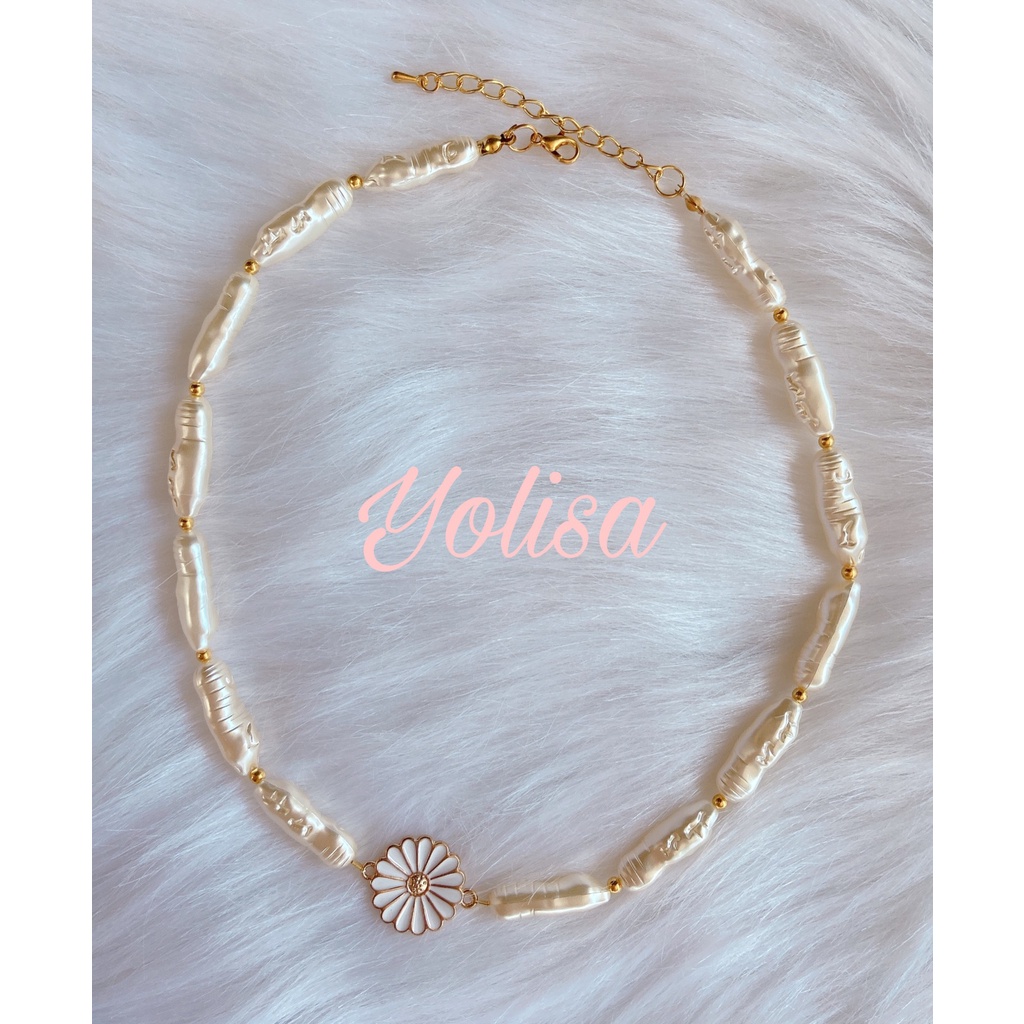 Vòng cổ nữ handmade hạt nhựa dài kết hợp cùng charm hoa cúc Daisy