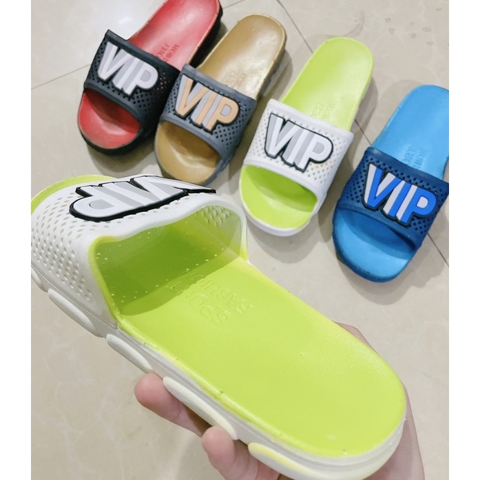 dép nam nữ dép đi trong nhà VIP màu siêu hot hit(bị loang chút k đáng kể)