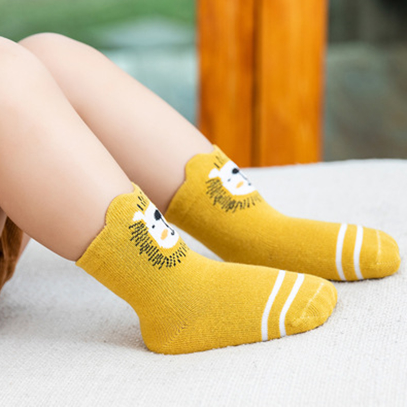 Vớ chống trượt họa tiết hoạt hình 3D đáng yêu thời trang dành cho trẻ em