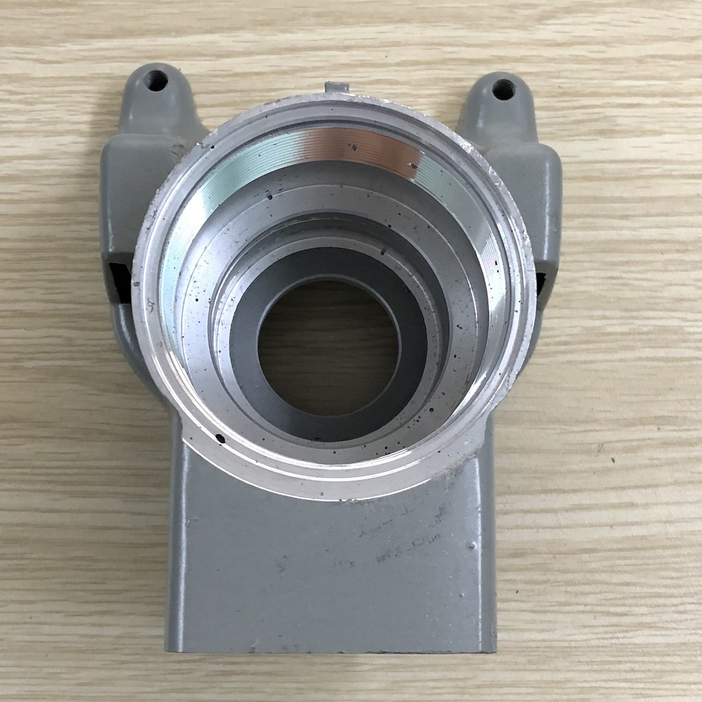 Hộp nhông đục Makita 0810