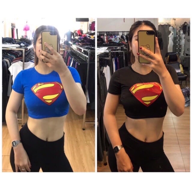 Áo croptop in siêu nhân