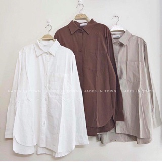 Combo áo sơ mi basic và chân váy.Không đùa chứ cực kỳ dễ mặc luôn đó các cậu ơi mix đồ dễ mà còn đẹp thì phải quất ngay