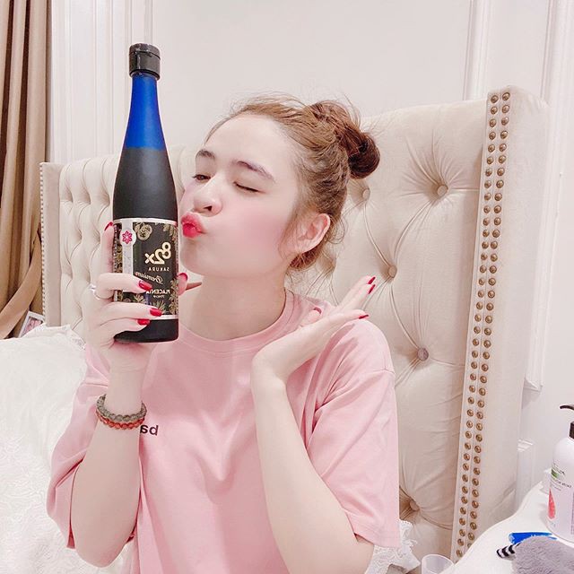 [Hàng Chính Hãng] Nước Uống Collagen 82X Sakura Premium & Placenta 82X Sakura Premium 500ml | BigBuy360 - bigbuy360.vn